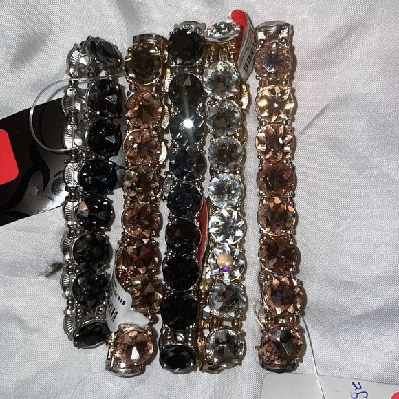 torrid Jewelry - NWT bracelet lot​​